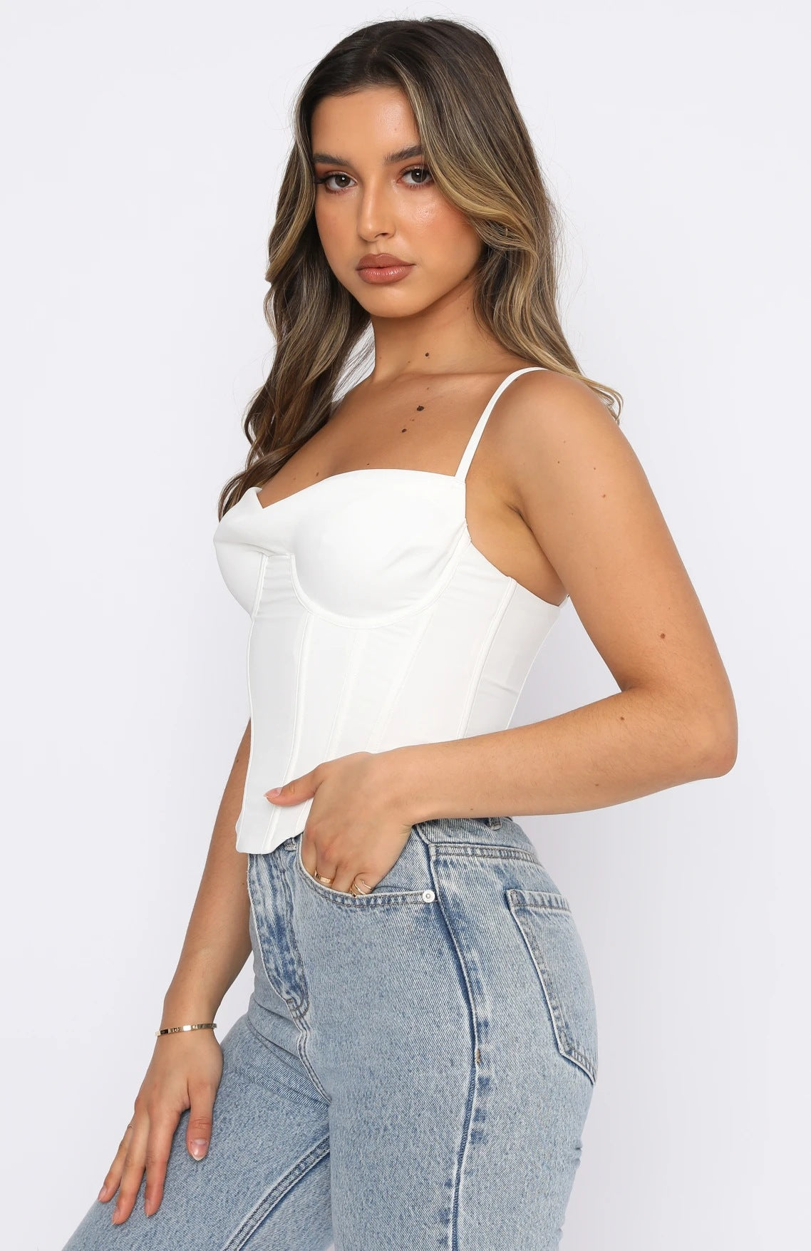 Alli